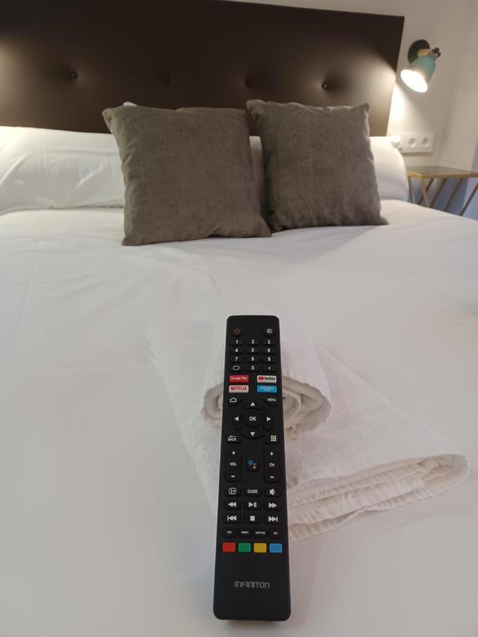 Apartamento Acogedor Junto A Calle Betis, Triana-Los Remedios 塞维利亚 外观 照片