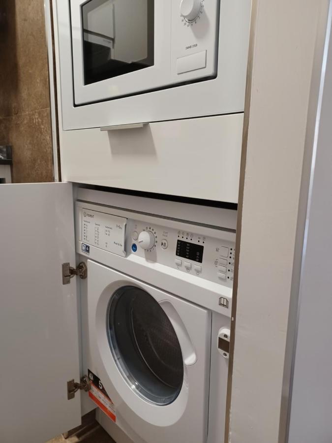 Apartamento Acogedor Junto A Calle Betis, Triana-Los Remedios 塞维利亚 外观 照片